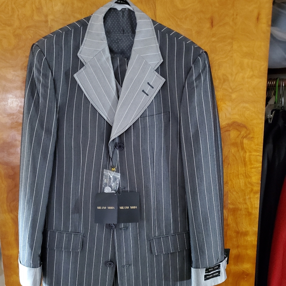 Mens suite